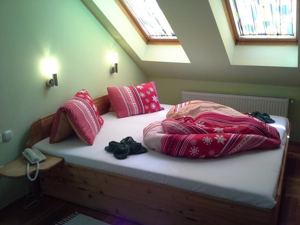 Korona Szallo Hotel Nagykanizsa Luaran gambar