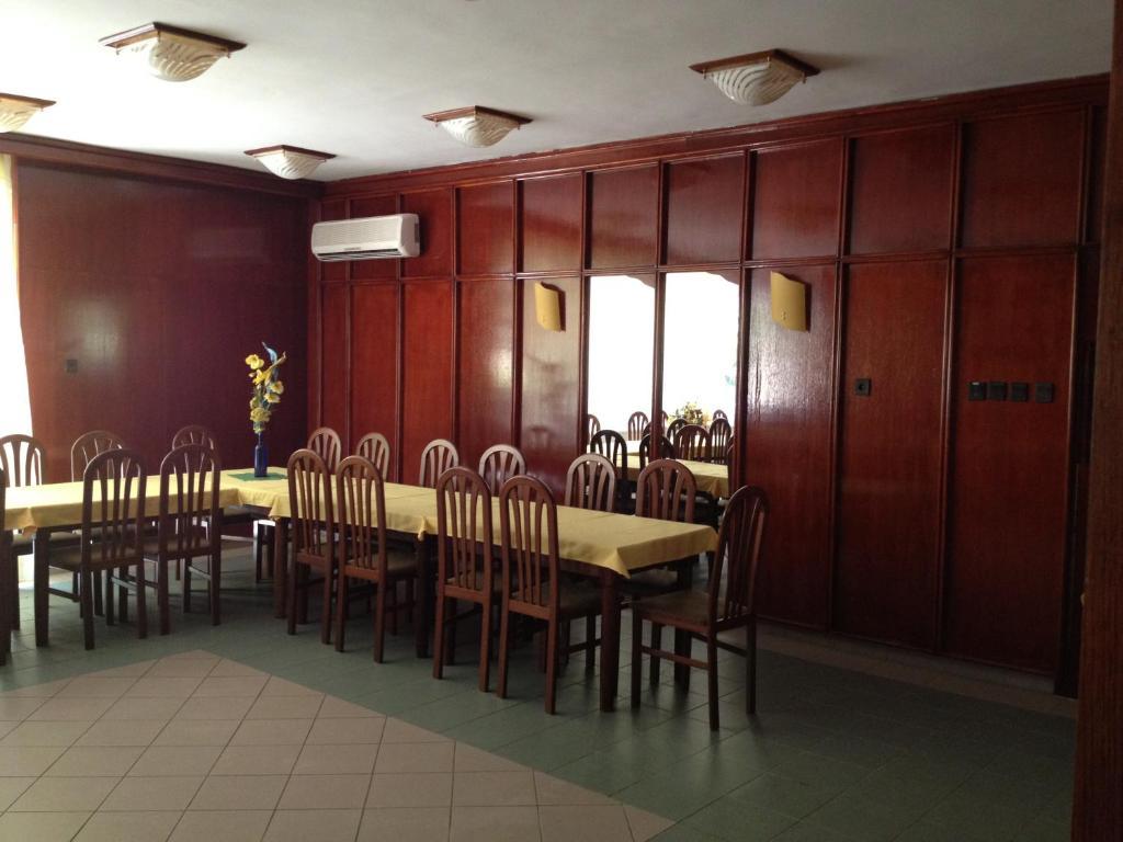 Korona Szallo Hotel Nagykanizsa Luaran gambar