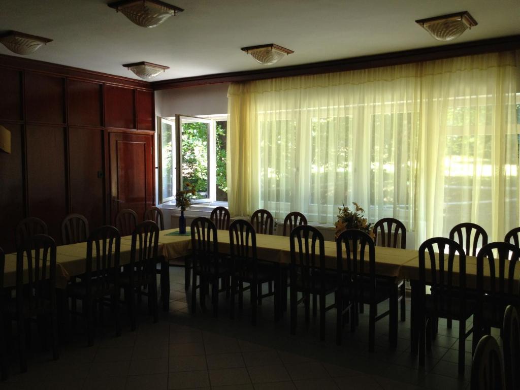 Korona Szallo Hotel Nagykanizsa Luaran gambar